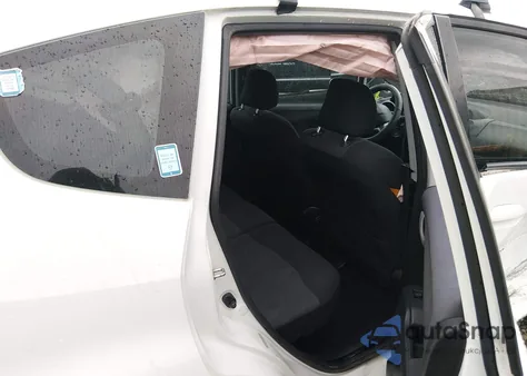 2010 Honda Fit Sport z USA, uszkodzony, nr VIN JHMGE8H49AS026400